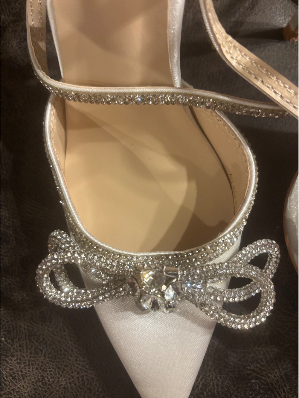 Lulus Ivory Satin Rhinestone Bow Wedding Heels Pointed Toe Size 6 - Picture 3 of 7